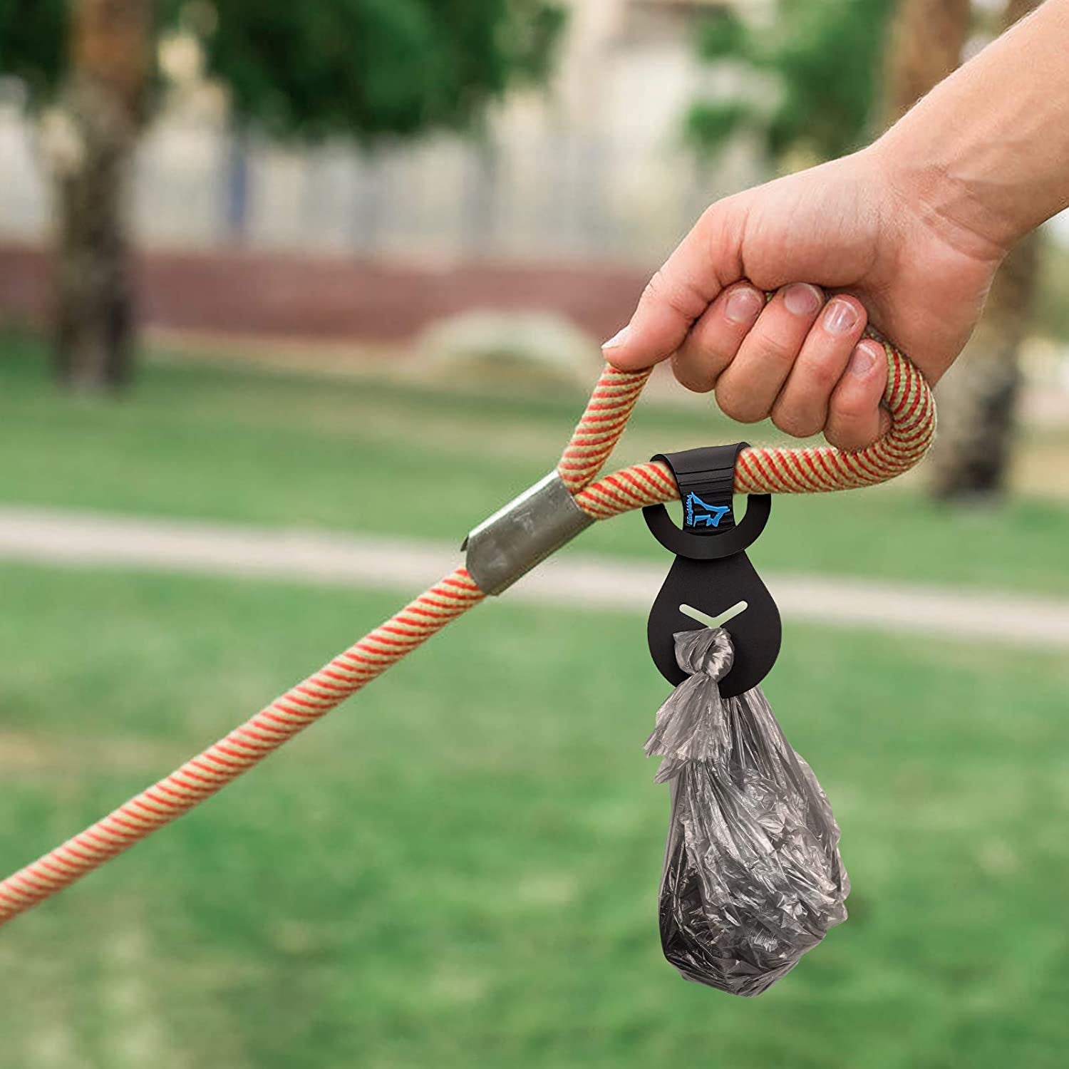 Premium Dog Poop Bag Holder-Convenient Leash-Mounted Waste Bag Dispenser
